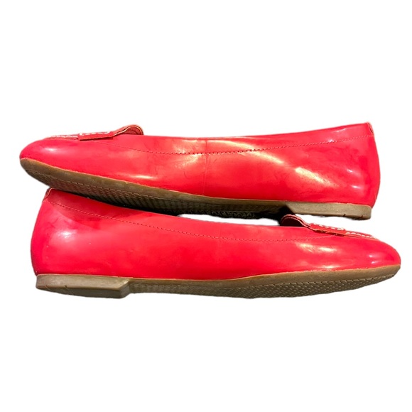 Sperry Top Sider Red Faux Leather Loafer Shoes | Women's 6 M - Picture 3 of 6